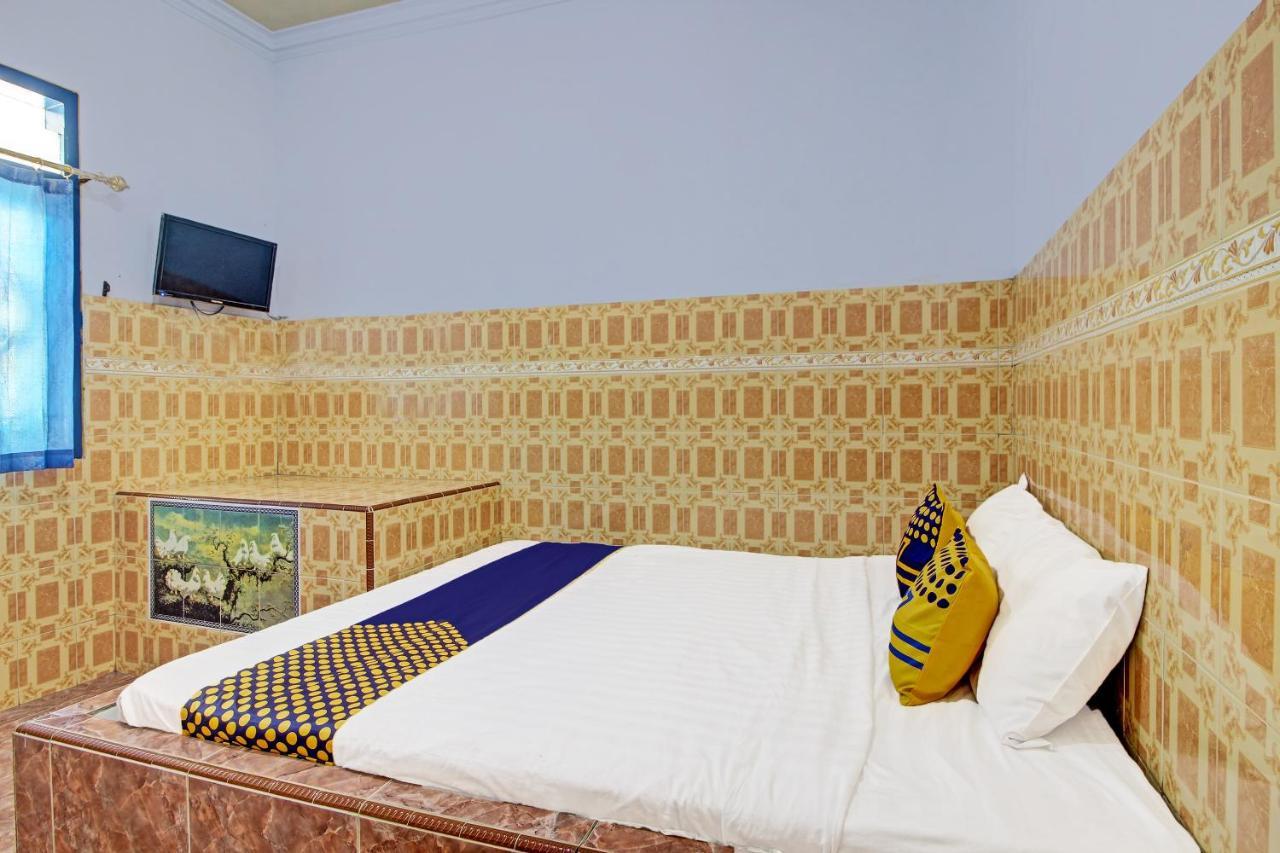 Spot On 91694 Hotel Rama Chandra Temanggung Ngoại thất bức ảnh