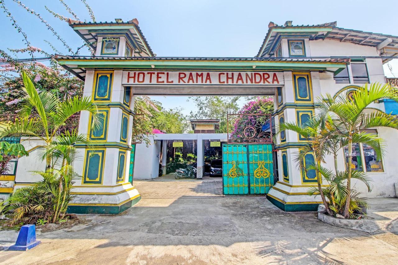 Spot On 91694 Hotel Rama Chandra Temanggung Ngoại thất bức ảnh