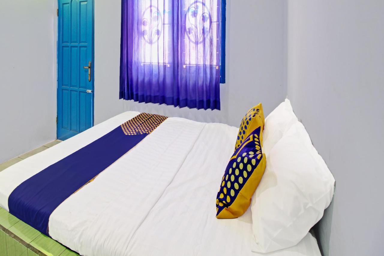 Spot On 91694 Hotel Rama Chandra Temanggung Ngoại thất bức ảnh