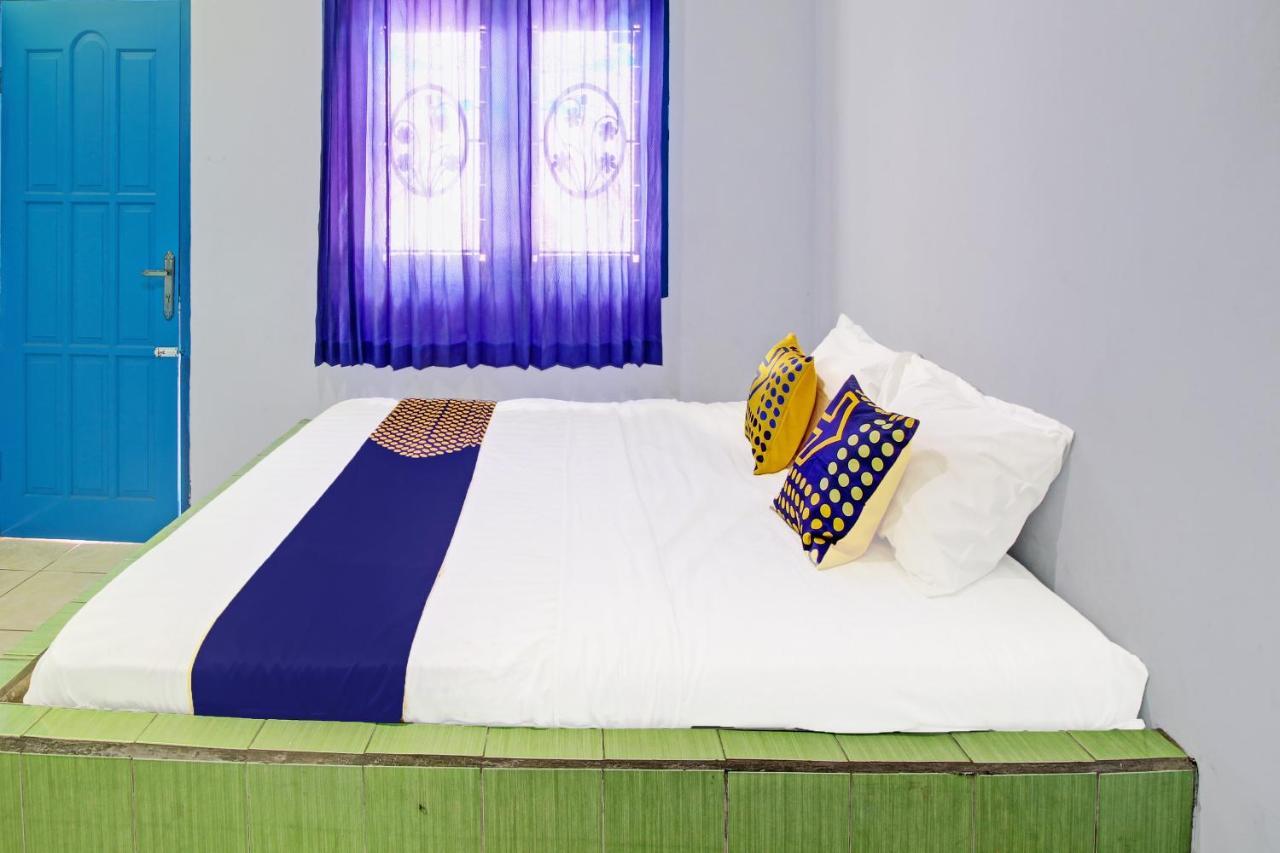Spot On 91694 Hotel Rama Chandra Temanggung Ngoại thất bức ảnh